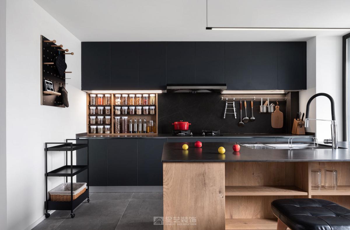 現(xiàn)代簡約混搭